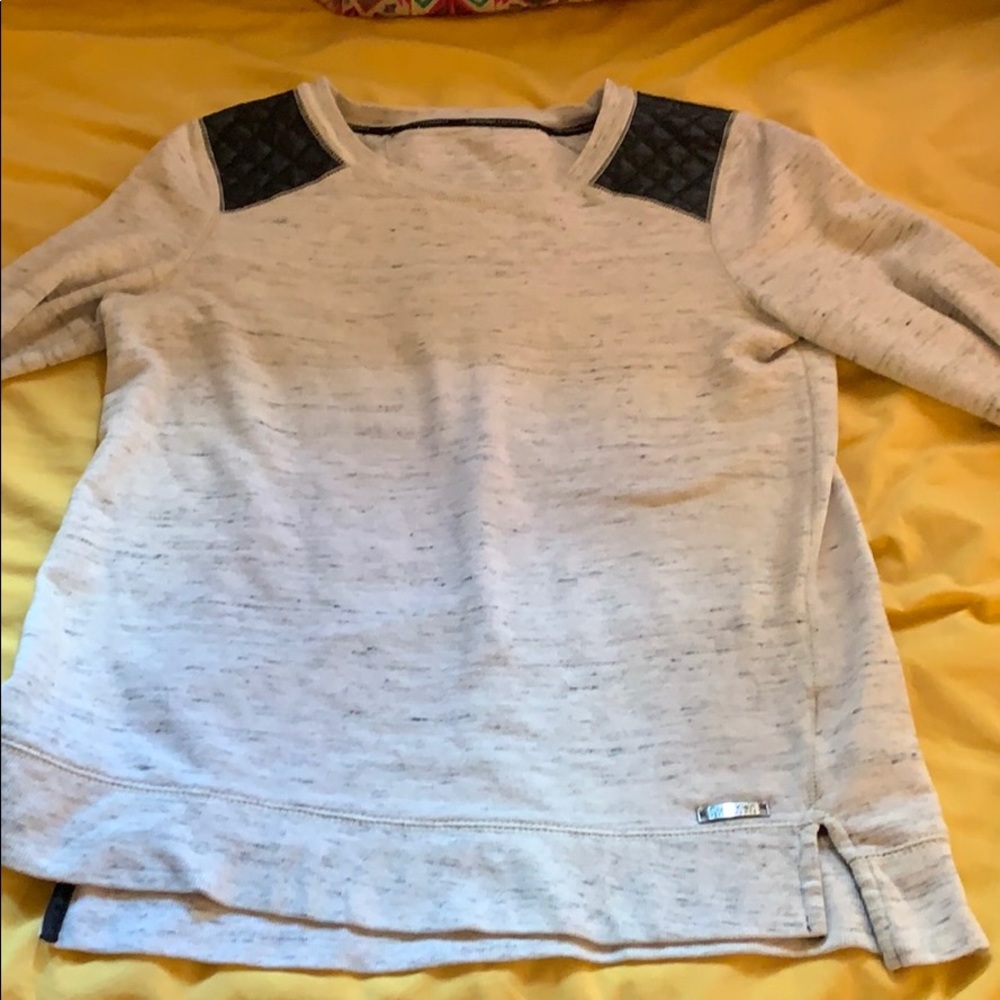 A oversized sweater